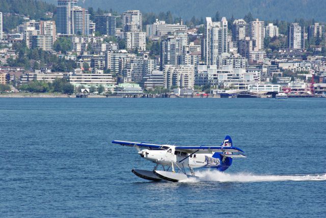 C-GHAG — - Landing at Coal Harbour(CYHC)Vancouver. 8.14.2016