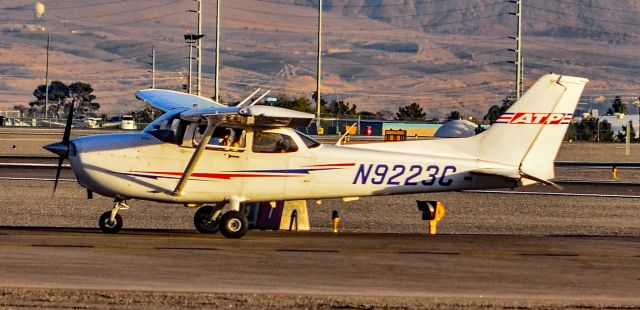 Cessna Skyhawk (N9223C) - N9223C 2014 Cessna 172S s/n 172S11499 - North Las Vegas Airport  KVGTbr /Photo: TDelCorobr /December 15, 2023