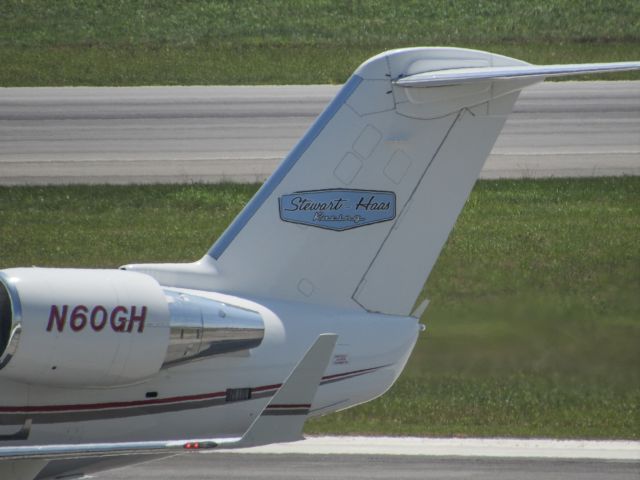 Canadair Regional Jet CRJ-200 (N60GH)