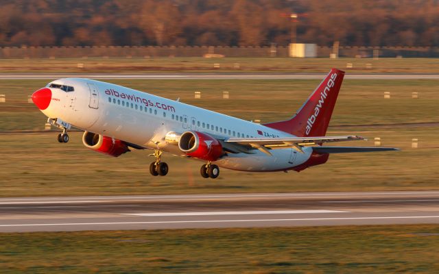 BOEING 737-400 (ZA-ALB)