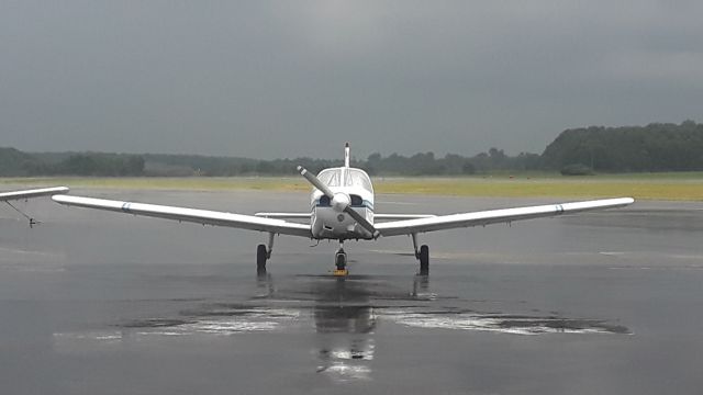 Piper Cherokee (N41954) - ******SELECT FULL FOR HD******br /br /br /br /br /br /Piper 28 with a water reflection!br /br /br /br /br /br /******SELECT FULL FOR HD******