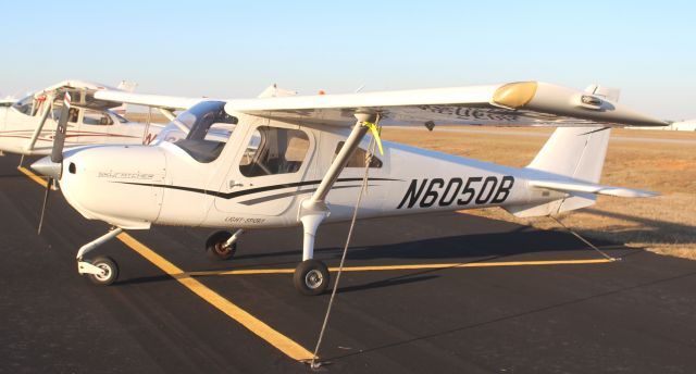 Cessna Skycatcher (N6050B) - A Cessna 162 Sky Catcher tied down at H. L. Sonny Callahan Airport, Fairhope, AL - March 2, 2022.