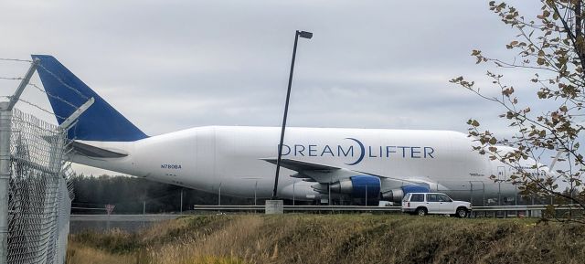 Boeing Dreamlifter (N780BA) - Taxiing to cargo apron at Anchorage International Airport