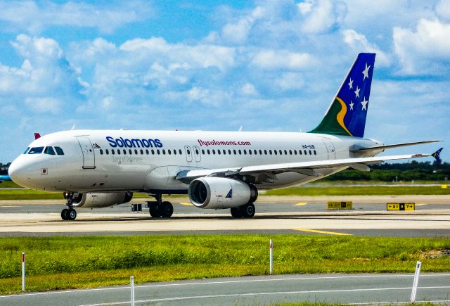 Airbus A320 (H4-SIB)