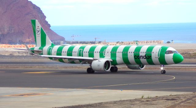 Airbus A321neo (D-ANMX) - Green Island Livery