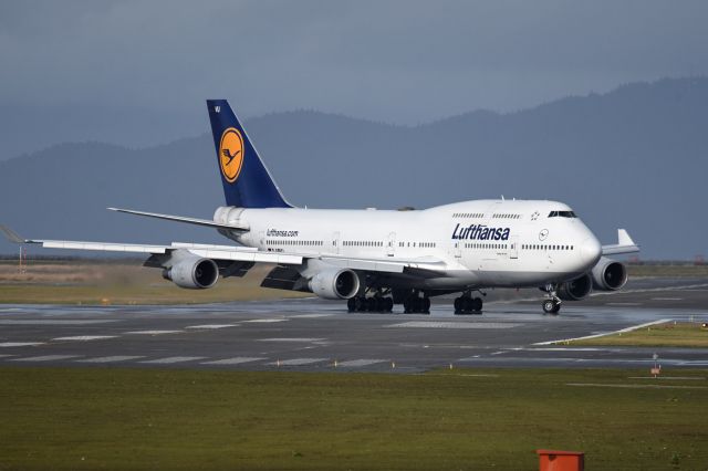 Boeing 747-400 (D-ABVU)