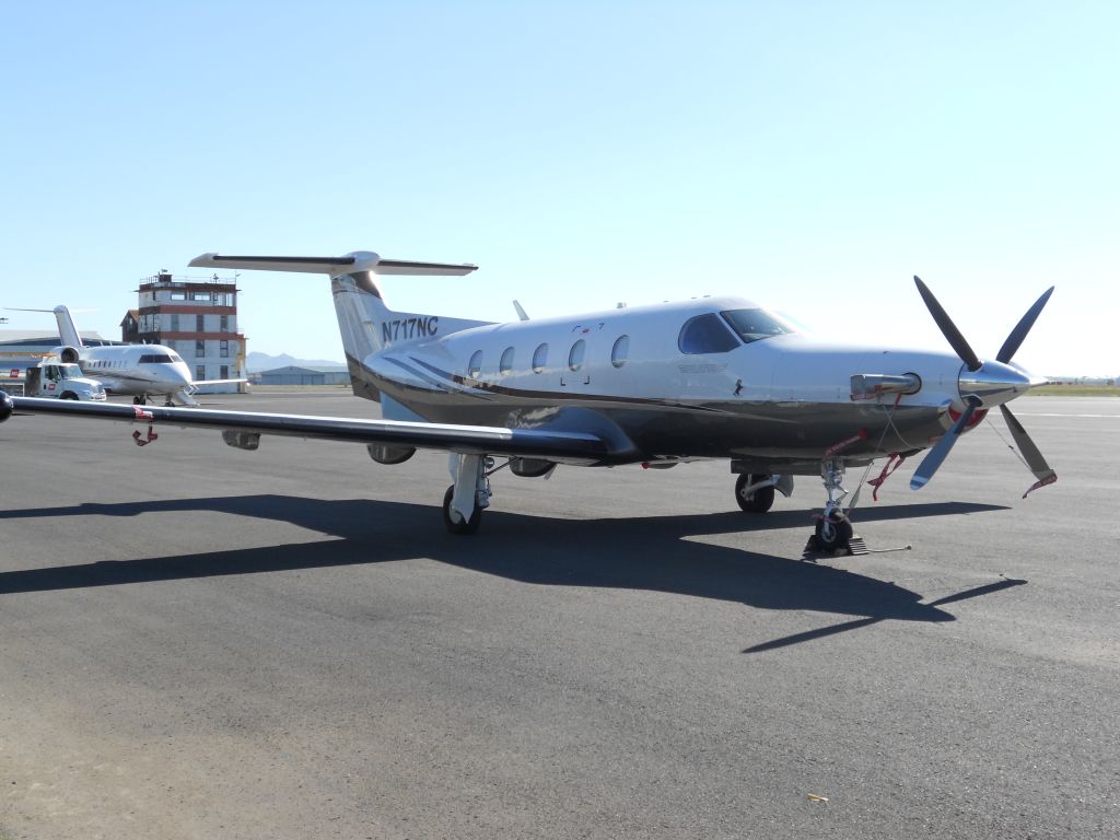 Pilatus PC-12 (N717NC) - Nice weather today!