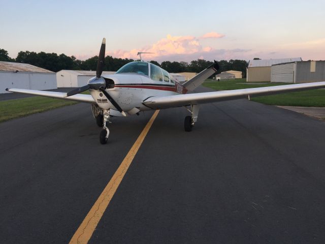 Beechcraft 35 Bonanza (N30WB)