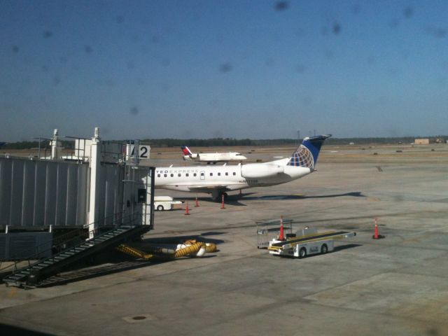 Embraer ERJ-135 (N12530)