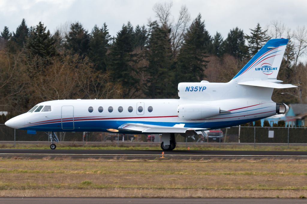 Dassault Falcon 50 (N35YP)