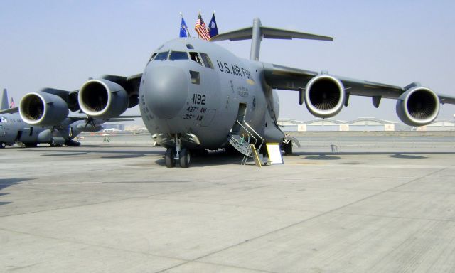 — — - F-030(Dubai Airshow09)