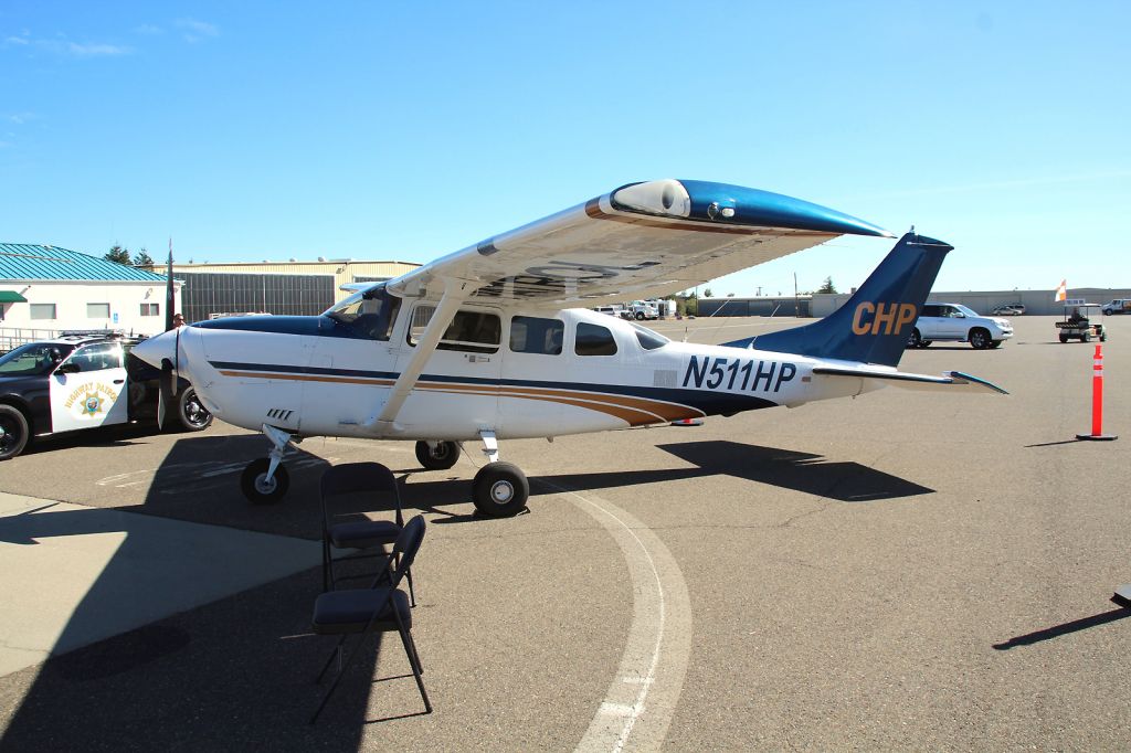 Piper Dakota / Pathfinder (N511HP) - KO85 - Benton Field, Redding Oct 1 2017 California Highway Patrol "Air 11" Cessna 206 Stationaire at the Benton Field Airshow. Serial T20608251 LYCOMING TI0-540 SER (Reciprocating) Horsepower: 310