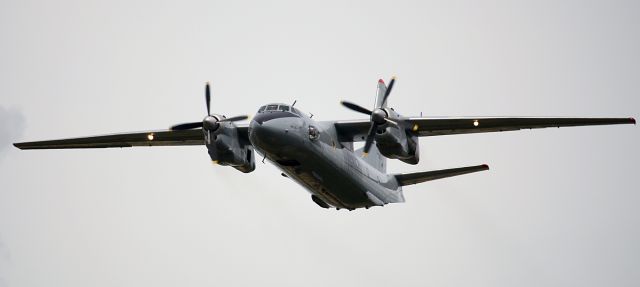 Antonov An-26 (N406)