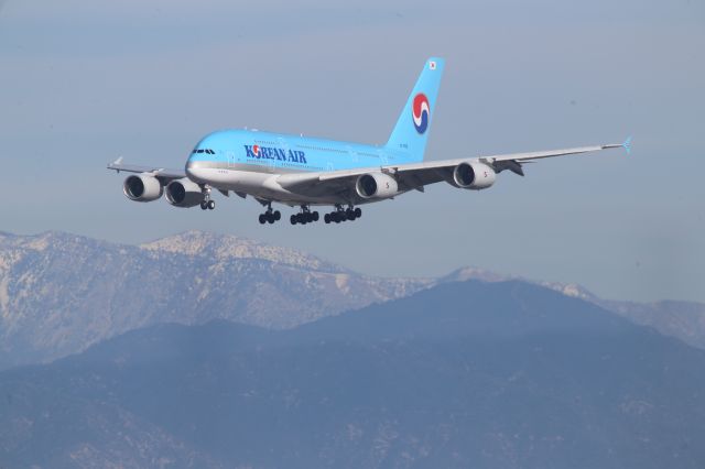 Airbus A380-800 (HL7628)