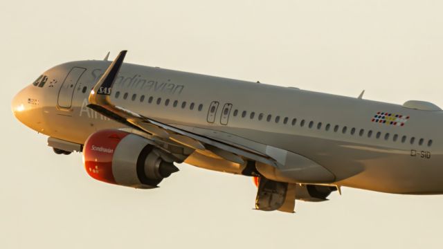 Airbus A320neo (EI-SID)