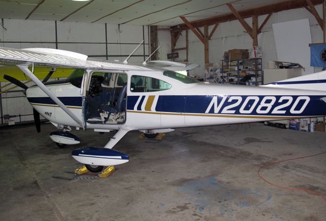 Cessna Skylane (N20820) - A 300HP conversion ith a STOL kit. Climbs like a rocket and never stalls.