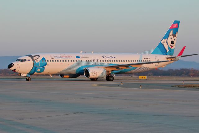 Boeing 737-800 (VQ-BQT)
