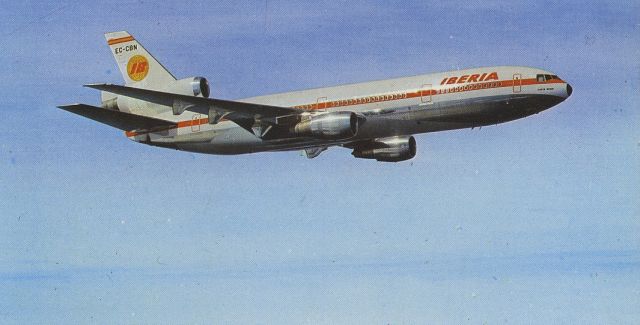 McDonnell Douglas DC-10 (EC-CBN) - scanned from postcardbr /Iberia