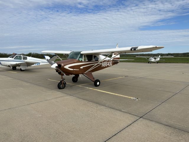 Piper PA-22 Tri-Pacer (N8643D)