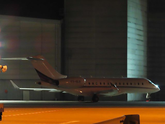 Bombardier Global Express (CS-GLG) - I took this picture on Dec 30, 2019.br /NJE927B/30 Dec  NRT-CCU