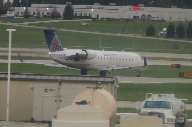 Canadair Regional Jet CRJ-200 (N976SW)