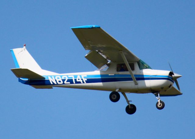 Cessna Commuter (N8274F) - At Downtown Shreveport. 1966 Cessna 150F 