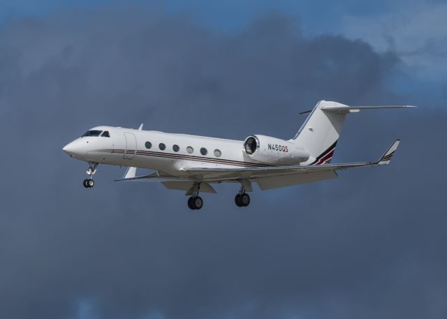 Gulfstream Aerospace Gulfstream IV (N450QS)