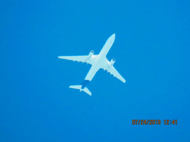 Airbus A330-300 (D-AIKQ)
