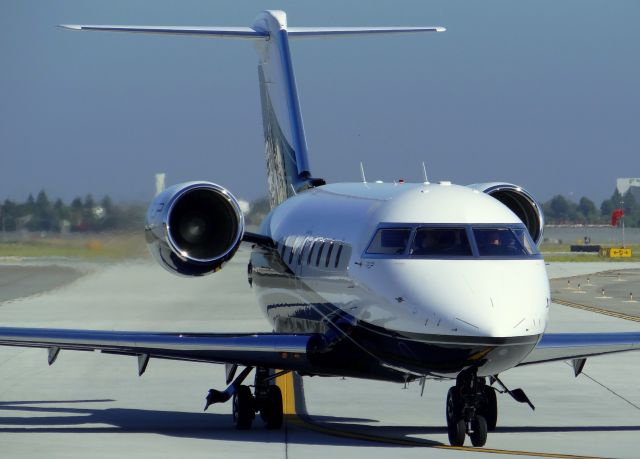 Canadair Challenger (N775RP)