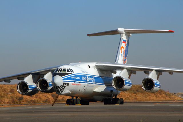 Ilyushin Il-76 (RA-76950) - (03/12/2013)