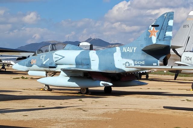 SINGAPORE TA-4 Super Skyhawk (15-4342) - 02-05-23