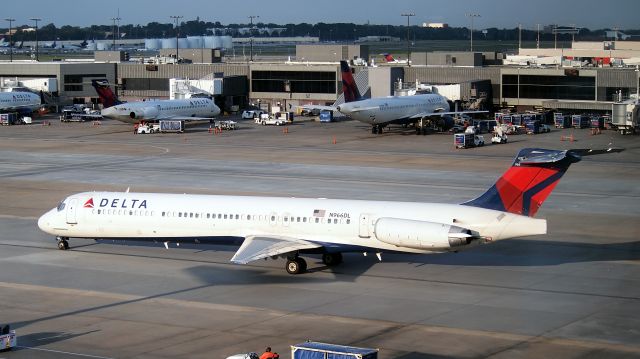 McDonnell Douglas MD-88 (N966DL)