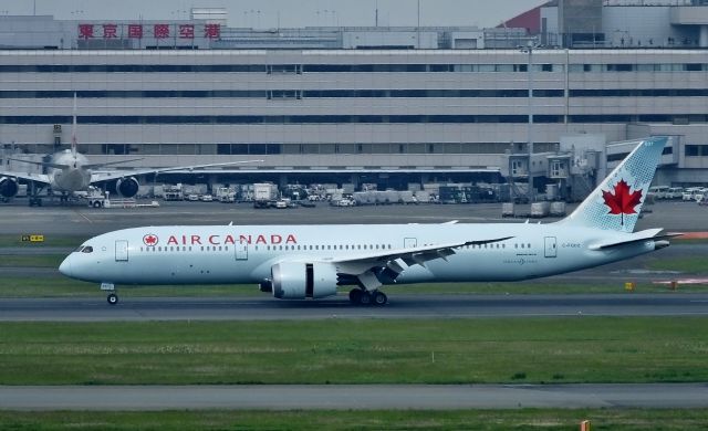 Boeing 787-9 Dreamliner (C-FGDZ) - Landing at Haneda-Tokyo(HND).br /2016/04/14