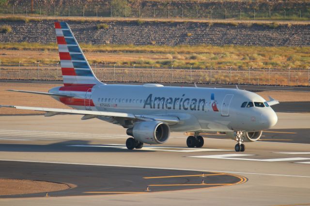 Airbus A319 (N756US)