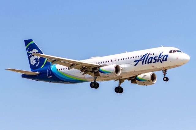 Airbus A320 (N848VA)