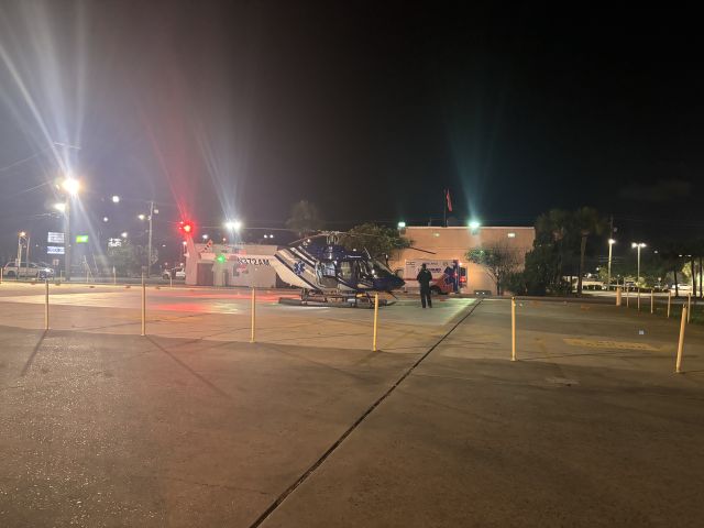 Bell 407 (N372AM)