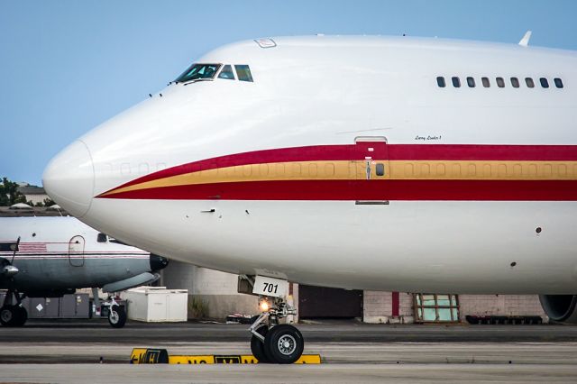 Boeing 747-200 (N701CK)