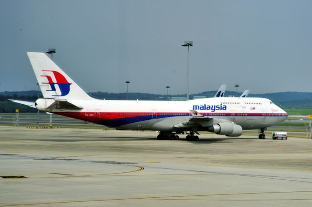 Boeing 747-400 (9M-MPP) - In fact, after having flown the A380.... the 747 is history...