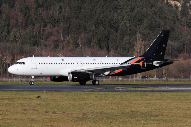 Airbus A320 (G-POWM)