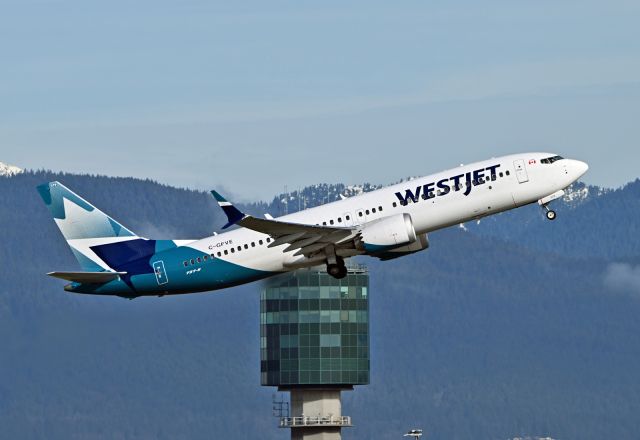 Boeing 737 MAX 8 (C-GFVE)