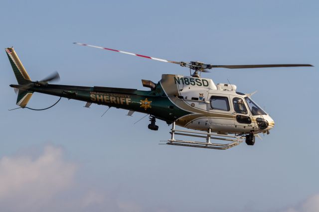 Eurocopter AS-350 AStar (N185SD)