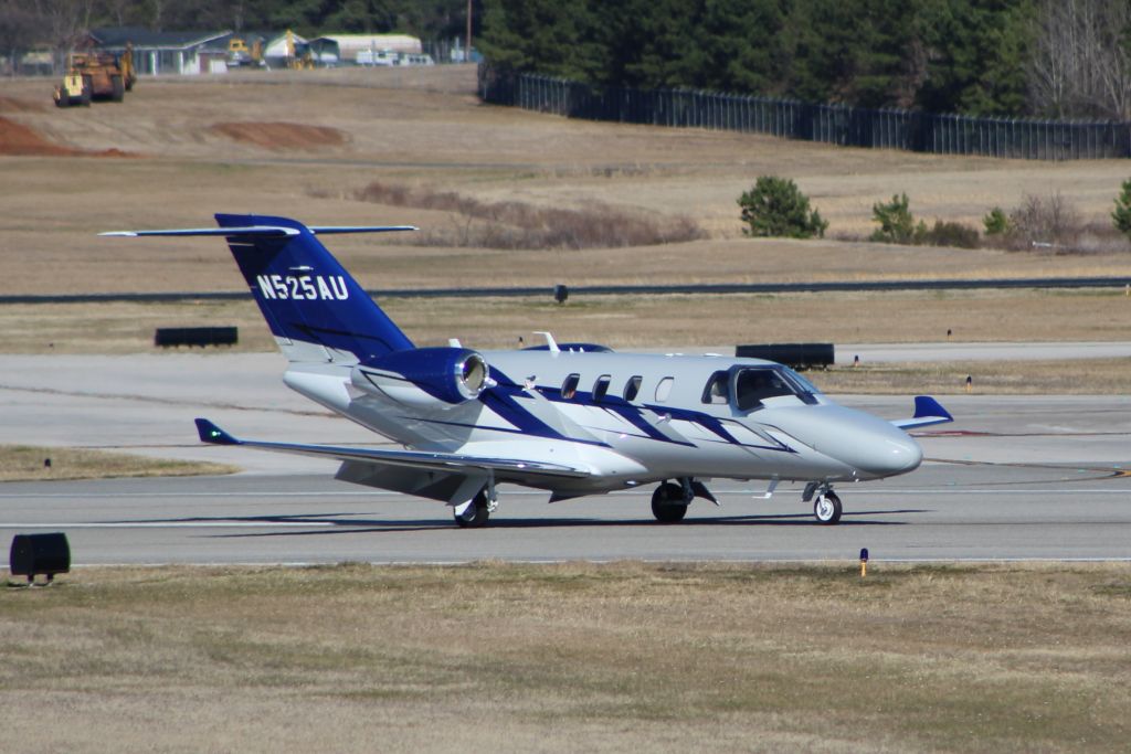 Cessna Citation CJ1 (N525AU)