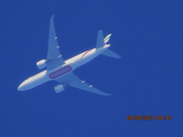 BOEING 777-200LR (A6-EWJ) - Emirates flight 221 from Dubai to Dallas over Baxter Springs Kansas (78KS) at 38,000 feet.