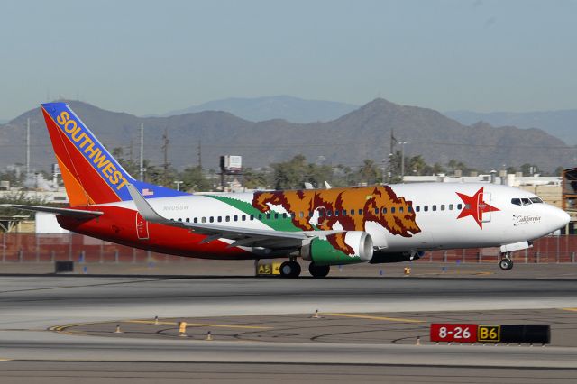 BOEING 737-300 (N609SW) - California taking off from Runway 8