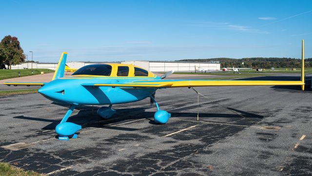 VELOCITY Velocity (N455AH) - N455AH parked on the ramp at Frederick Municipal Airport 