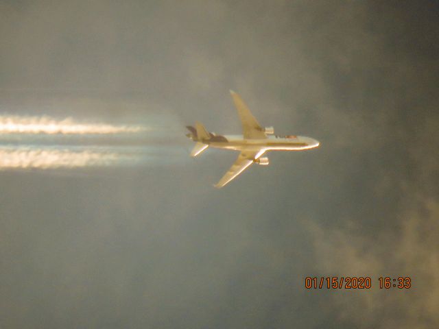 Boeing MD-11 (N595FE)