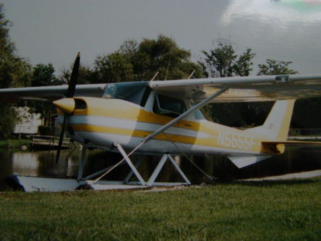 Cessna Commuter (N5555F) - c-150 tied up at the dock at Westwego Airport. This airplane was restored.