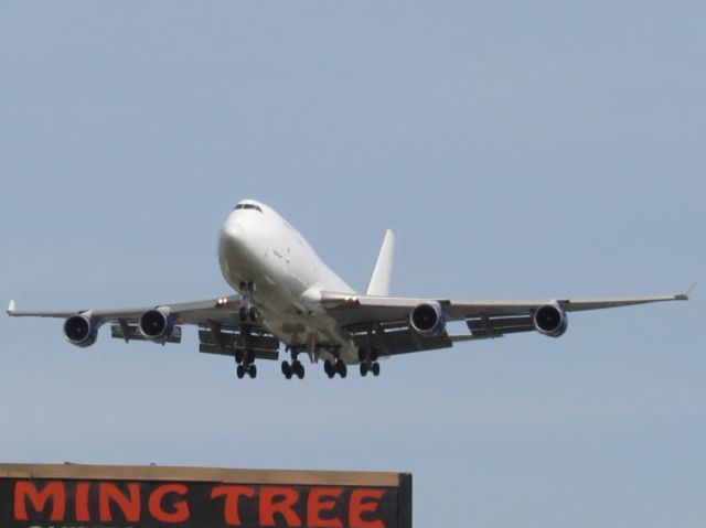 Boeing 747-400 (N471MC) - Very Rare Visitor 