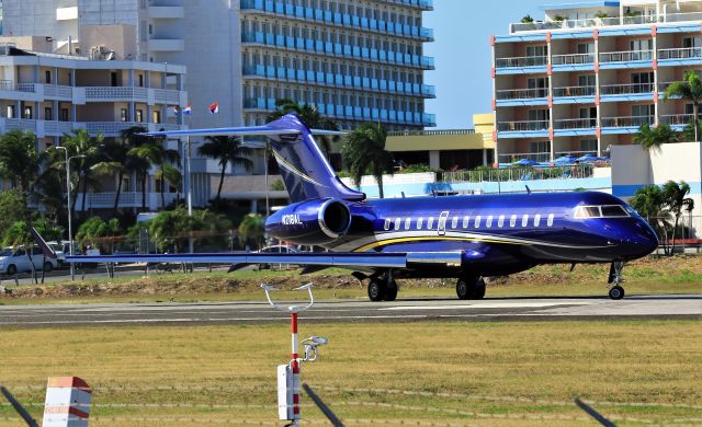 Bombardier Global Express (TWY218) - N218AL departing St Maarten br /18/03/2022