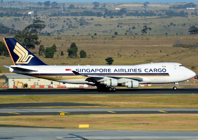 Boeing 747-400 (9V-SFK)